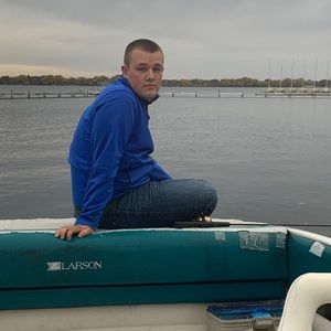 Meet your Posher, Austin